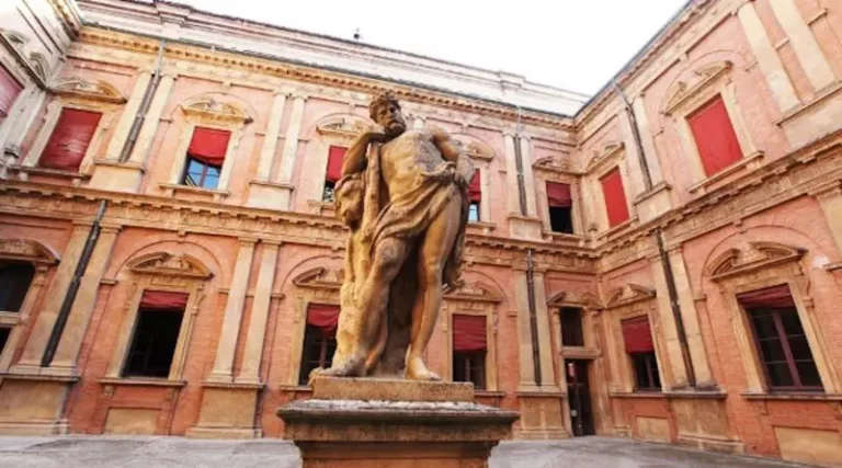 alma-mater-bologna-800×445.jpg